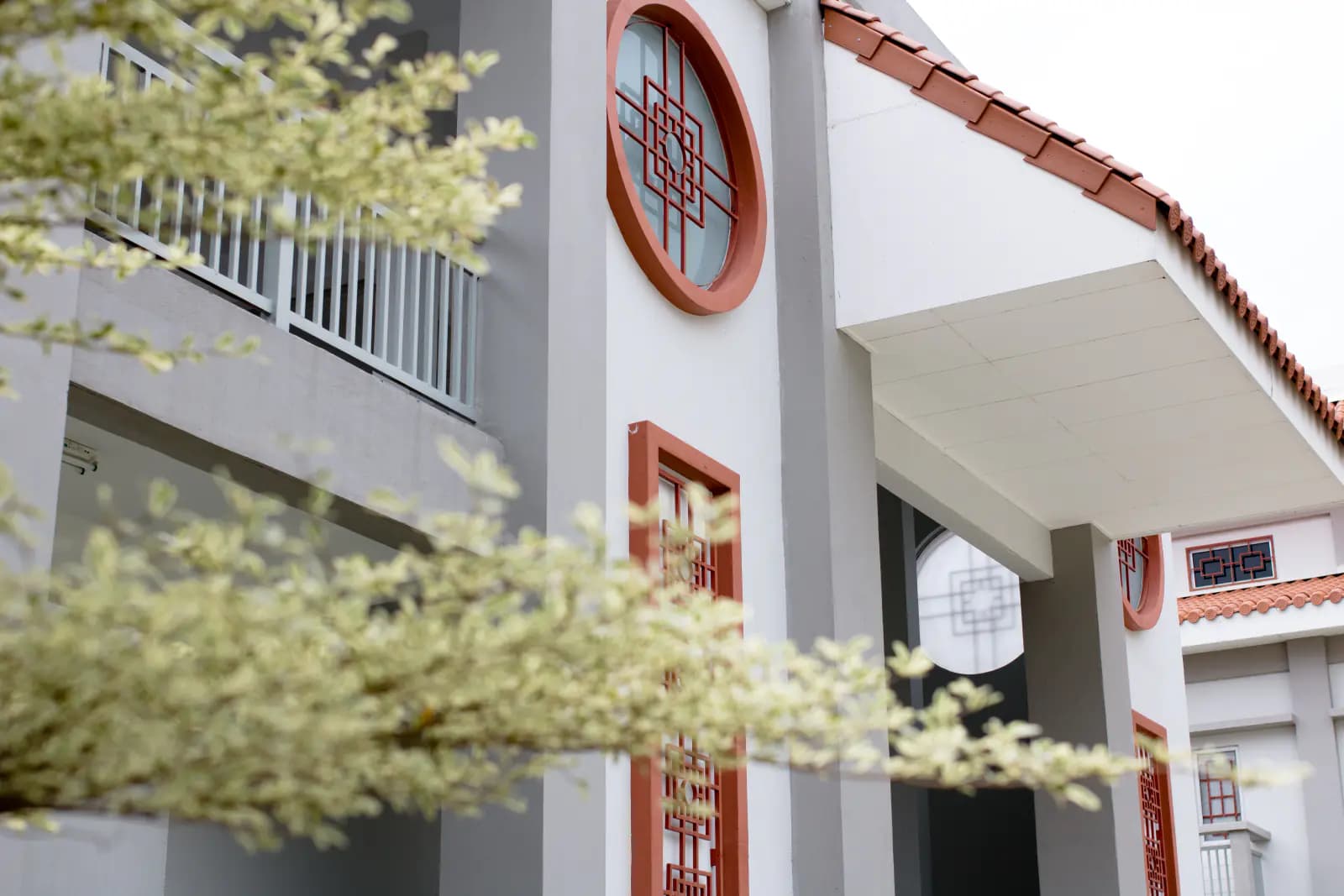KS International School school building and campus